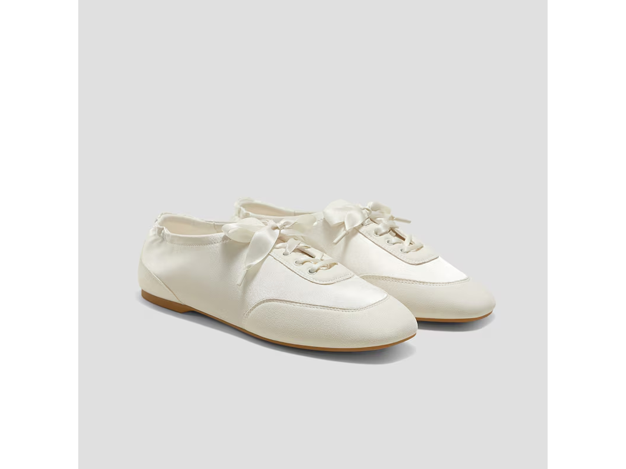 Vivaia ballet flats